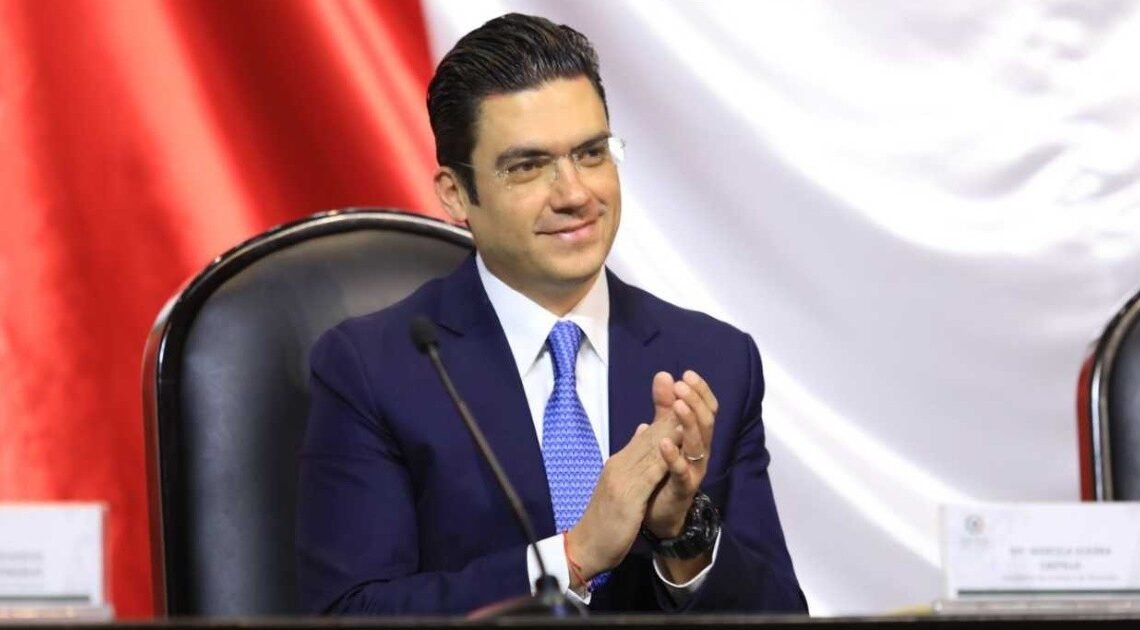 “El peor Gobierno en el peor momento”: Jorge Romero, coordinador del PAN sobre AMLO “El peor Gobierno en el peor momento”: Jorge Romero, coordinador del PAN sobre AMLO