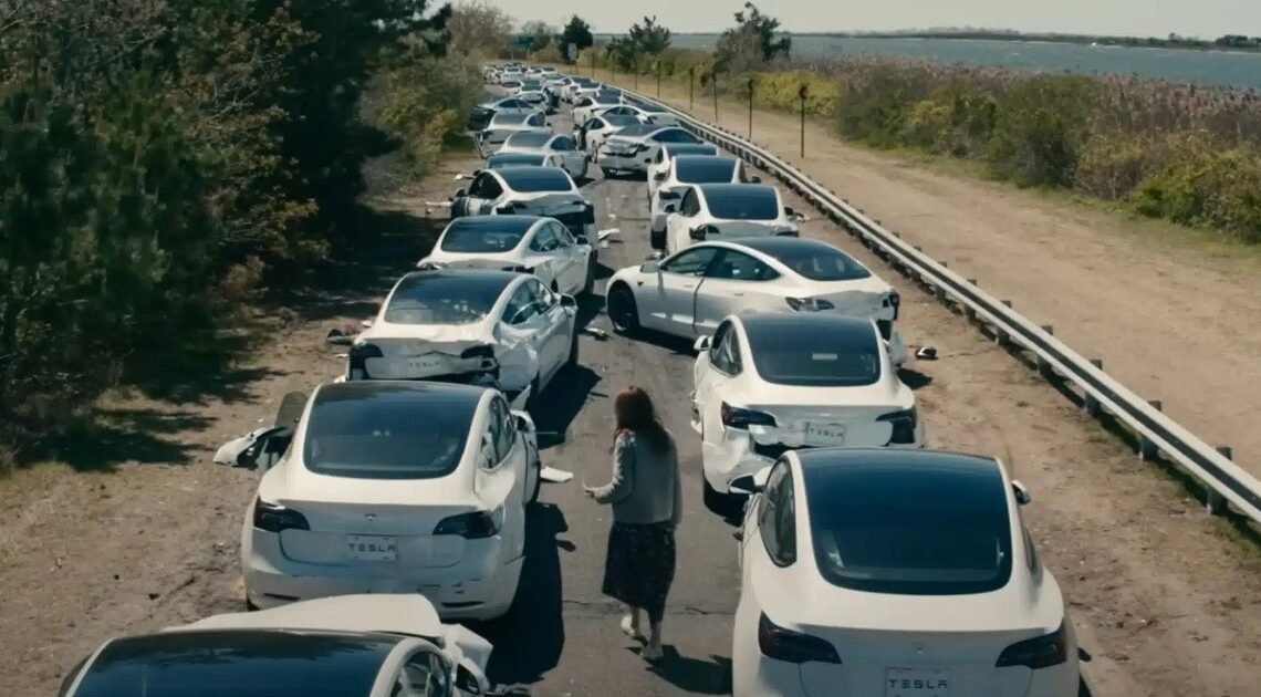 ¿Se puede hackear un auto Tesla (de Elon Musk) como en la película “Leave the World Behind” de Netflix? ¿Se puede hackear un auto Tesla (de Elon Musk) como en la película “Leave the World Behind” de Netflix?