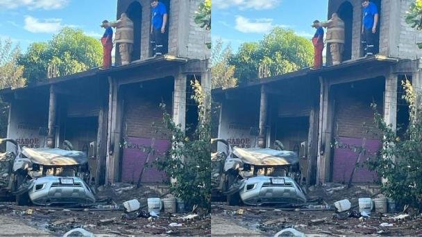 Una camioneta cargada con pirotecnia termina explotando en Michoacán Una camioneta cargada con pirotecnia termina explotando en Michoacán