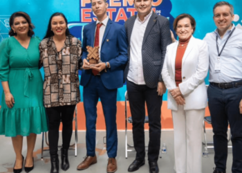 Obtiene cajemense premio estatal de la juventud 2023