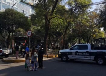 Matan a hombre a plena luz del día fuera de un banco en la CDMX por oponerse a asalto