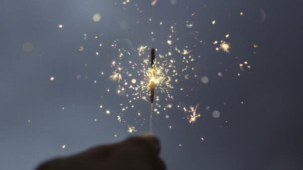 Reflexiones y resoluciones para el Año Nuevo: Preparando un nuevo capítulo Reflexiones y resoluciones para el Año Nuevo: Preparando un nuevo capítulo