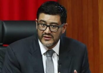 Reyes Rodríguez presenta su renuncia como presidente del Tepjf