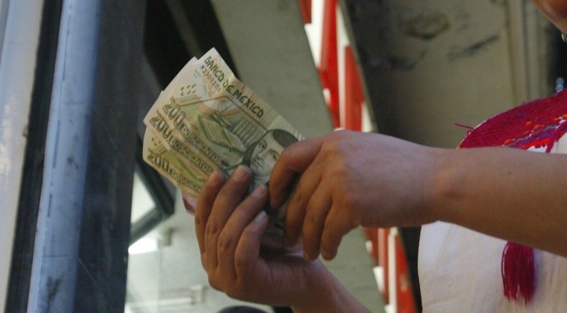Salario Mínimo en México tendrá aumento histórico de 20 % en 2024: ¿Cuántos pesos sube?