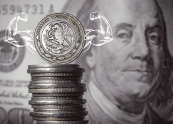 Superpeso vuelve a romper el piso de 17 unidades por dólar