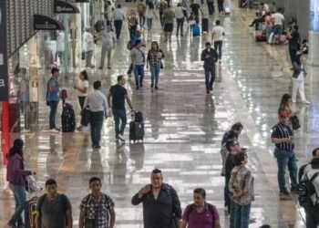 Crece 6% llegada de turistas internacionales