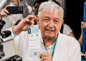 Supuesto boleto que usó AMLO en el Tren Maya se vende en mil 800 pesos