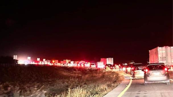Autoridades estatales agilizan el tráfico vehicular en Vícam Autoridades estatales agilizan el tráfico vehicular en Vícam