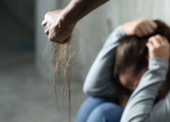 Mujer es sustraída y privada de su libertad por su expareja