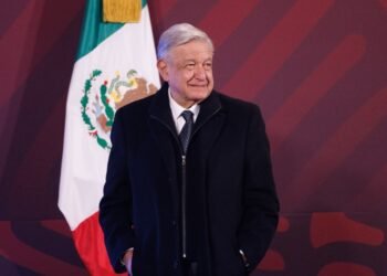 AMLO califica a Mariana Rodríguez como una “mujer exitosa” tras registrarse para la alcaldía de Monterrey