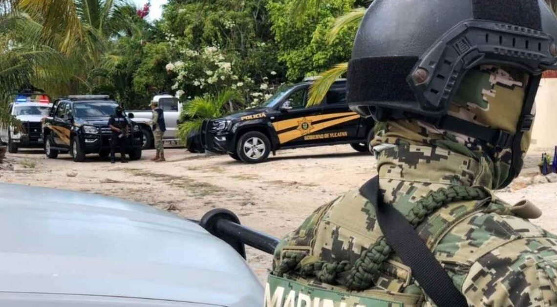 Recalan paquetes de droga en plena playa de Chabihau, Yucatán