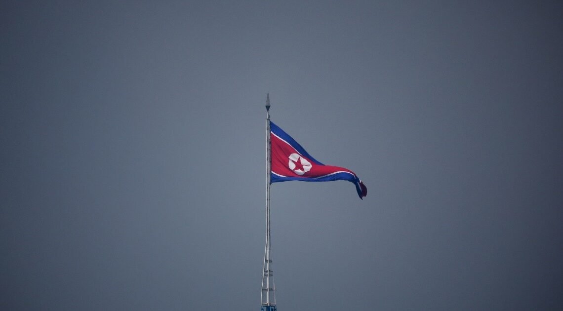 Tensión en la península coreana aumenta con amenazas y disparos de artillería de Corea del Norte