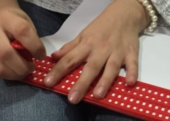 Braille abre puertas a personas ciegas
