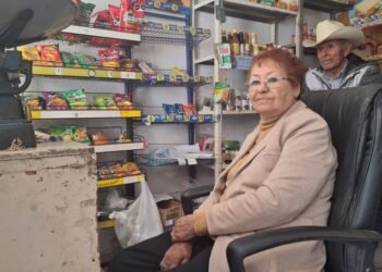 Empieza el año trabajando en su abarrotes
