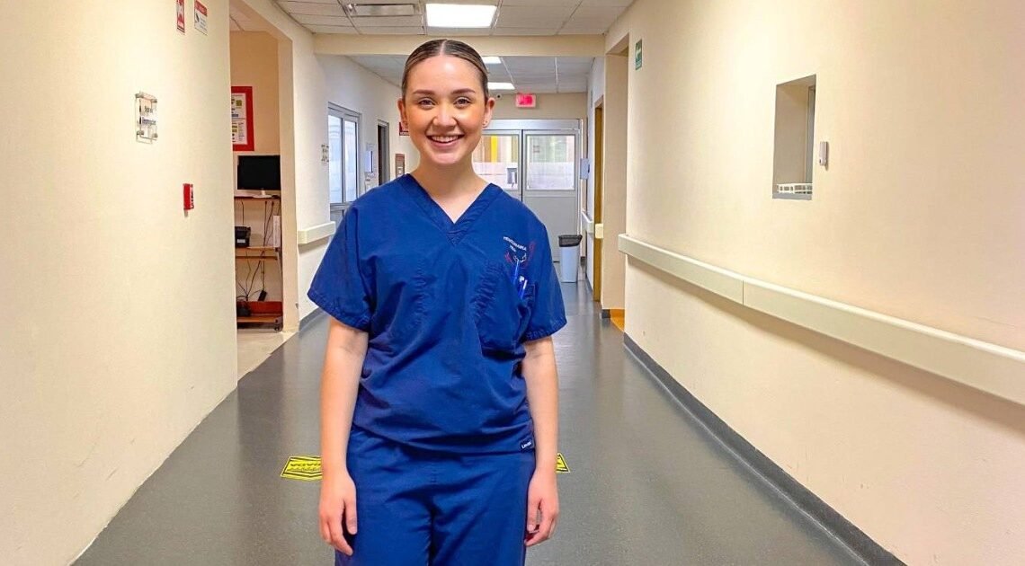 Descubrió su verdadera vocación: Quería ser doctora, pero se enamoró de la enfermería Descubrió su verdadera vocación: Quería ser doctora, pero se enamoró de la enfermería