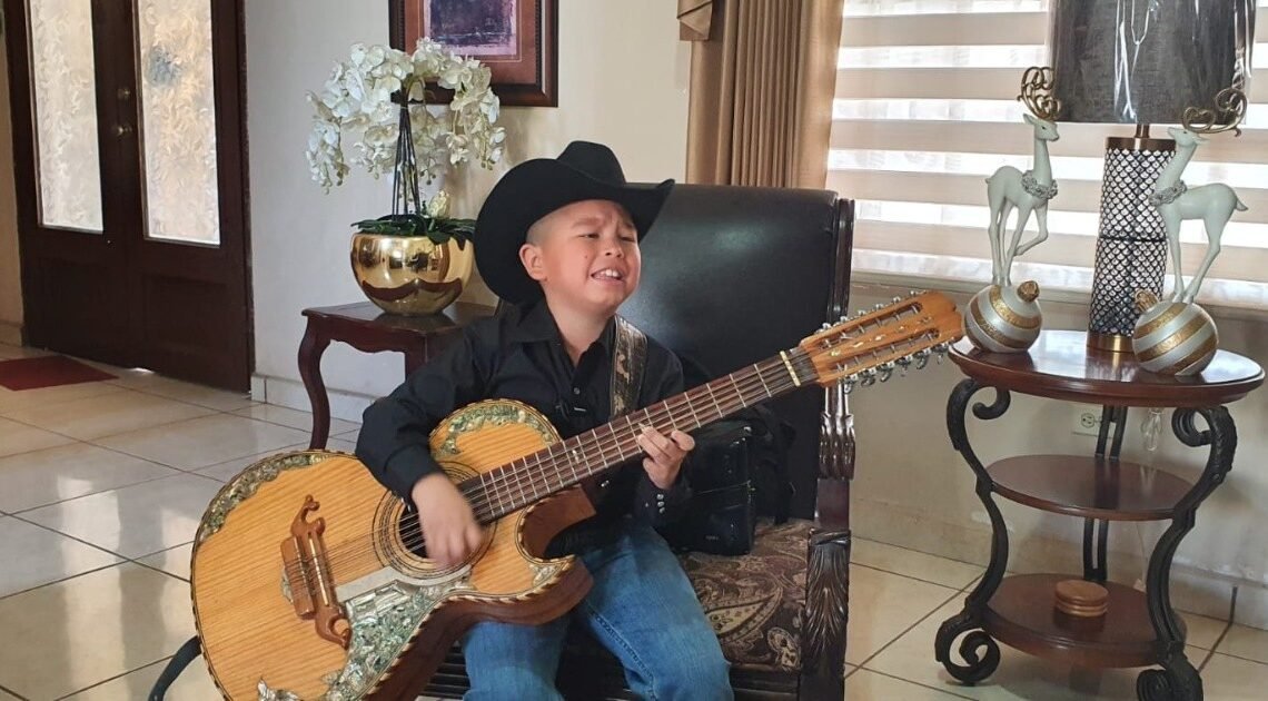 Hermosillo: Diego Alejandro tiene 7 años y ya está enamorado ¡de la música! Hermosillo: Diego Alejandro tiene 7 años y ya está enamorado ¡de la música!