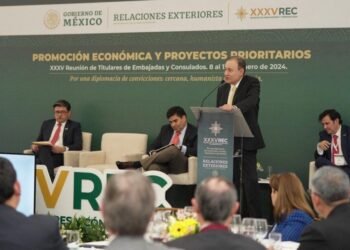 Impulsa Alfonso Durazo el Plan Sonora ante embajadores y cónsules de México