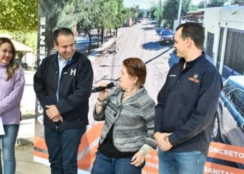 Hermosillo: Lleva Antonio Astiazarán obras a las colonias Benito Juárez y Mártires de Cananea