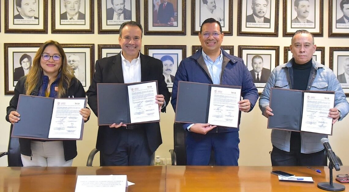 Hermosillo: Lleva Antonio Astiazarán programa Hogar Solar a trabajadores del SNTE