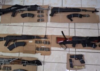 6 hombres fueron detenidos con armas de alto calibre en Sonoyta