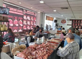 Locales del Mercado Municipal se instalan en nuevas ubicaciones tras rehabilitación: Hermosillo