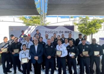 Hermosillo: Reconocen labor de 20 municipales