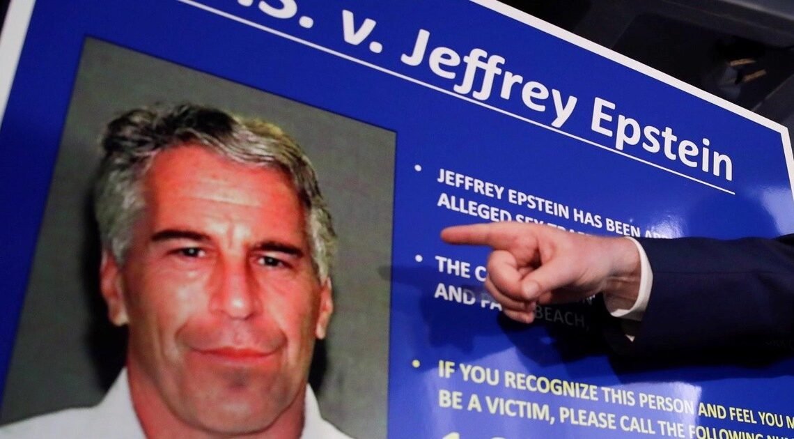 Si Epstein hubiera revelado lo que sabía sobre Trump y Clinton en 2016, habrían “cancelado las elecciónes”, dice su hermano Si Epstein hubiera revelado lo que sabía sobre Trump y Clinton en 2016, habrían “cancelado las elecciónes”, dice su hermano