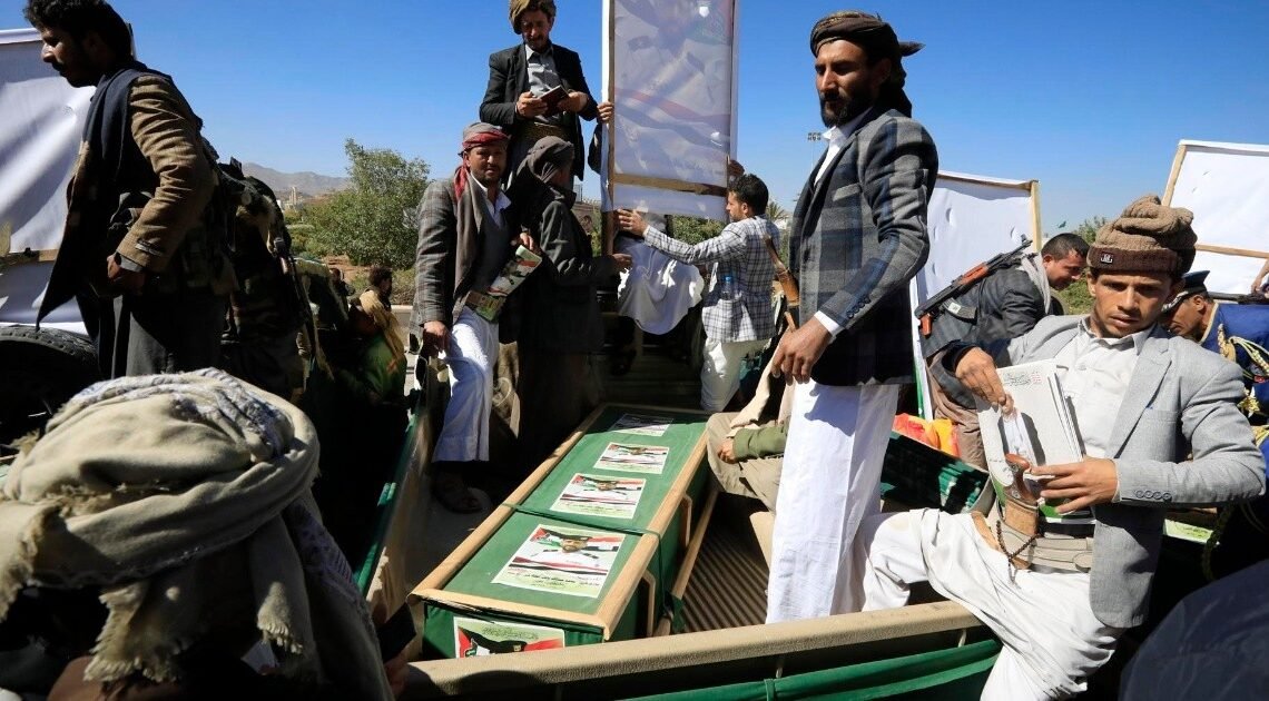 EU es acusado por los hutíes del Yemen de bombardear sus posiciones por tercer día consecutivo