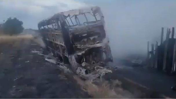 Aumenta a 22 los fallecidos por accidente en carretera Culiacán-Mazatlán Aumenta a 22 los fallecidos por accidente en carretera Culiacán-Mazatlán