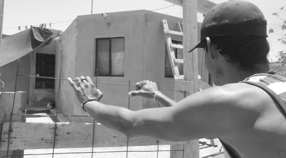Arrestan a sujeto por allanamiento de morada en colonia Olivares en Hermosillo Arrestan a sujeto por allanamiento de morada en colonia Olivares en Hermosillo