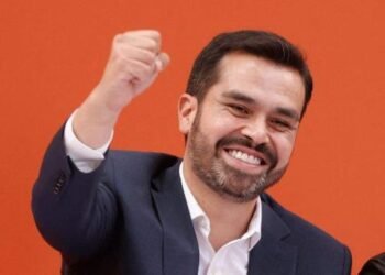 Jorge Álvarez Máynez denunció al PRI y PRD de ser cómplices de Morena