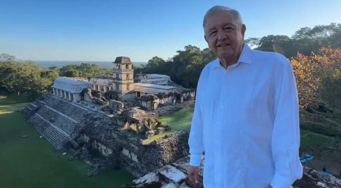 AMLO publica sus deseos para 2024 desde Palenque; confiesa cómo amaneció en Año Nuevo