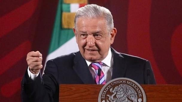 Hay inconformidades por aumento salarial de maestros: AMLO Hay inconformidades por aumento salarial de maestros: AMLO