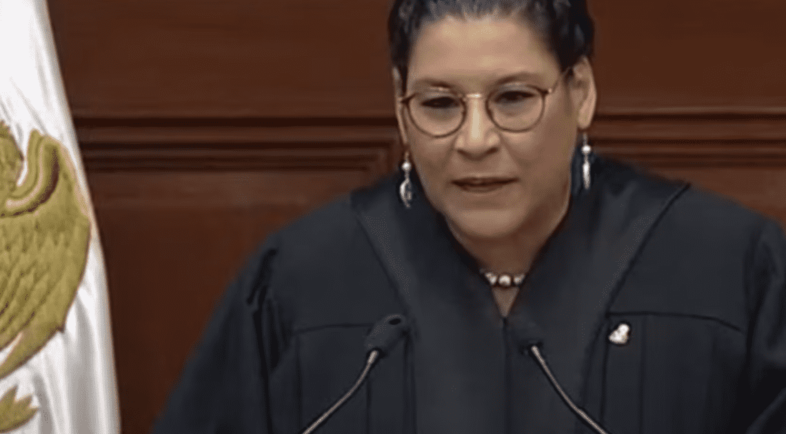Lenia Batres se lanza contra la Corte tras asumir su cargo como nueva ministra; la acusa de “extralimitarse”