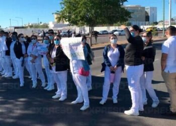 Enfermeros del Nuevo Hospital de Especialidades exigen basificación