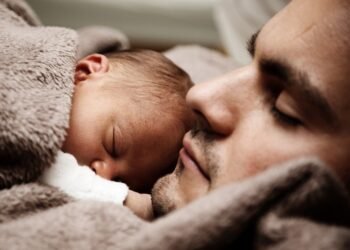 Licencia por paternidad: ¿Cuántos días deben de darme si me convierto en papá?
