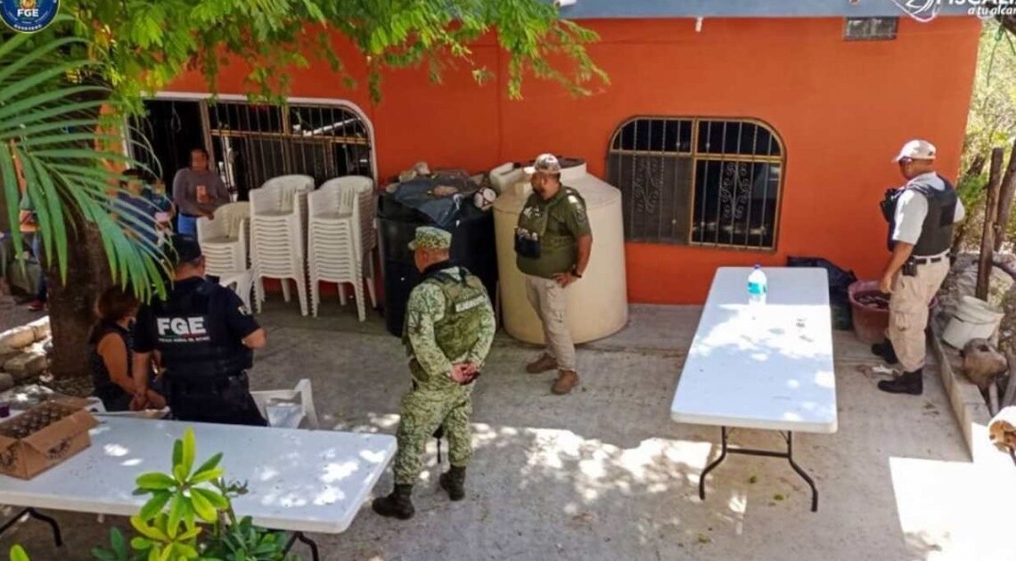 Hombres armados secuestran a nueve personas en Guerrero