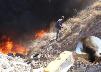 Un fuerte incendio se salió de control en la colonia Buena Vista