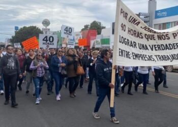 Trabajadores de CTM en Cajeme marchan por reducción de la jornada laboral
