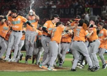Negocios locales se unen a la celebración de Naranjeros