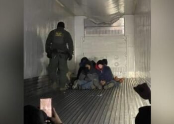 Detienen a presunto tratante de personas en frontera Sonora-Arizona