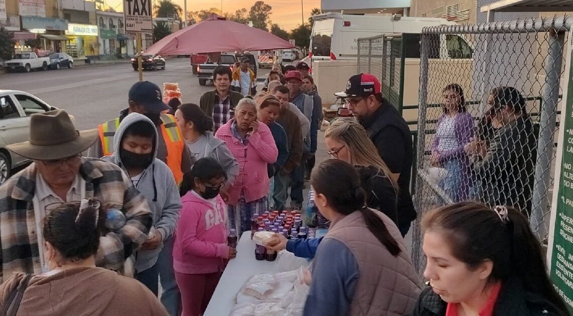 Agrupación “Manos Unidas, Nunca están vacías” entrega tortas a personas vulnerables en Cajeme Agrupación “Manos Unidas, Nunca están vacías” entrega tortas a personas vulnerables en Cajeme