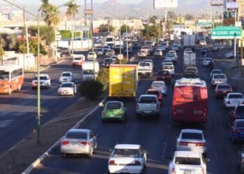 Regreso a clases en Hermosillo: tráfico y frío marcan retorno a las aulas