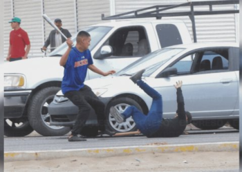 Cinco personas terminan detenidas tras riña en la vía pública