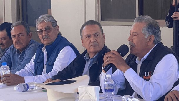 Se reúne Manlio Fabio Beltrones con productores del sur de Sonora Se reúne Manlio Fabio Beltrones con productores del sur de Sonora