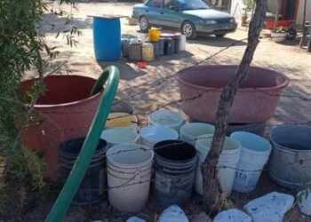 Vecinos del oriente de Navojoa tienen un año sin agua