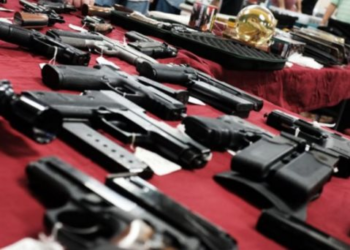 El 70% de armas usadas en delitos en México vienen de EU: AMLO