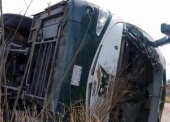 Choque deja heridos en carretera México-Nogales