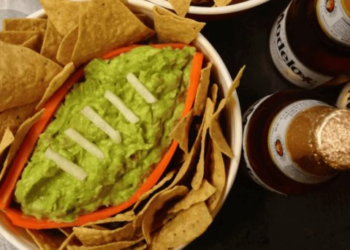 Mexicanos gastan más de 8 mil pesos para ver el Super Bowl