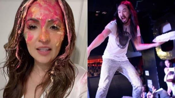 Steve Aoki lanza pastelazo a Biby Rabelo, alcaldesa de Campeche Steve Aoki lanza pastelazo a Biby Rabelo, alcaldesa de Campeche